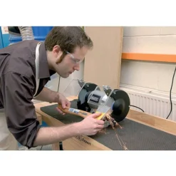 Draper 66804 150mm Bench Grinder 230V 6 Draper 66804 150mm Bench Grinder 230V -DeWALT || Draper || Bosch Sales Store 0086710 700