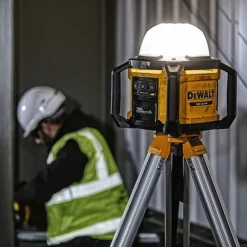 DEWALT DCL074 18V XR LED Area Work Light With ToolConnect -DeWALT || Draper || Bosch Sales Store 0089444 700