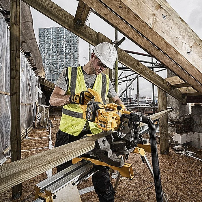 Dewalt DCS777T2 54V FlexVolt 216mm Cordless Mitre Saw 2 X 6.0Ah Batteries 4 Dewalt DCS777T2 54V FlexVolt 216mm Cordless Mitre Saw 2 X 6.0Ah Batteries - Image 4