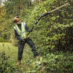 DeWalt DCMPH566P1 18V XR Brushless Pole Hedge Trimmer 1 X 5.0Ah Battery 9 DeWalt DCMPH566P1 18V XR Brushless Pole Hedge Trimmer 1 X 5.0Ah Battery -DeWALT || Draper || Bosch Sales Store 0095487 700