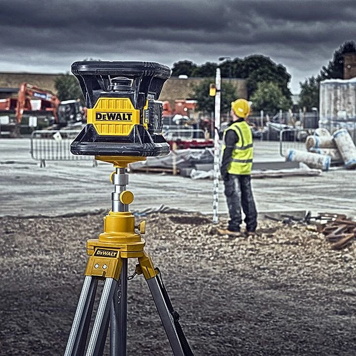 DeWalt DCE074D1R 18V XR Self Levelling Red Rotary Laser Kit 4 DeWalt DCE074D1R 18V XR Self Levelling Red Rotary Laser Kit - Image 4