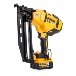 Dewalt DCN660P2 18V XR Finish Nailer 16 Gauge 32-63mm 2 X 5.0Ah Batteries -DeWALT || Draper || Bosch Sales Store 0102935 700
